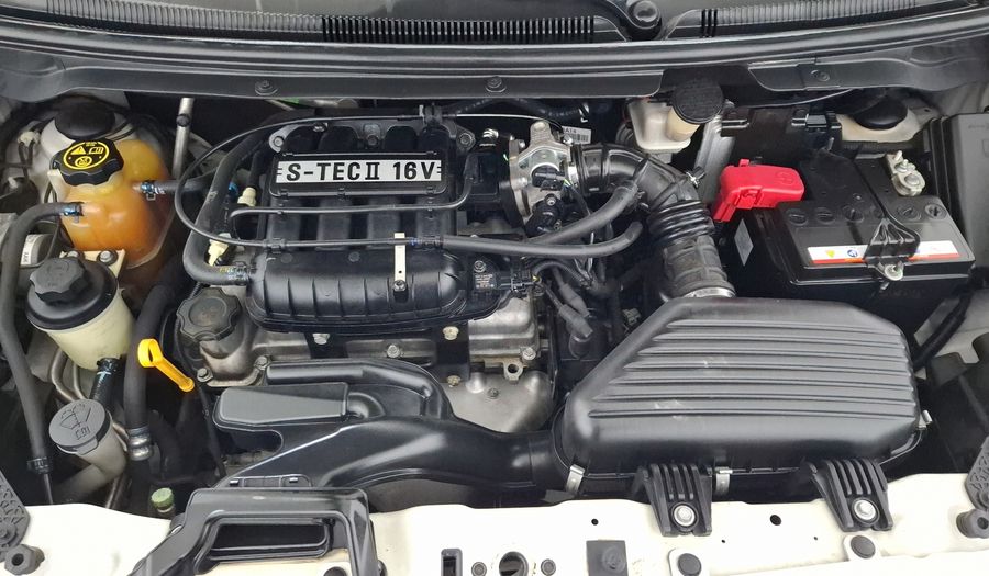 Chevrolet Spark 1.2 LTZ C MT Hatchback 2014