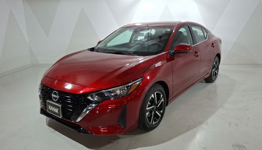 Nissan • Sentra