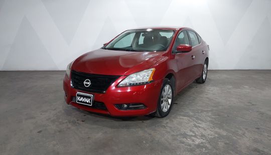 Nissan • Sentra