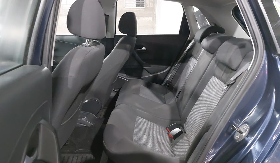 Volkswagen Polo 1.6 TIPTRONIC Hatchback 2016