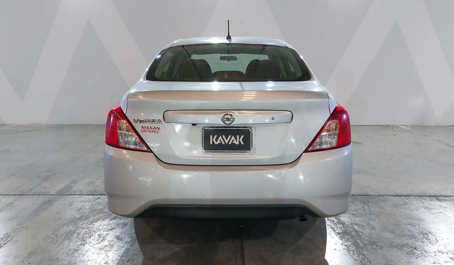 Nissan Versa 1.6 ADVANCE AUTO Sedan 2017