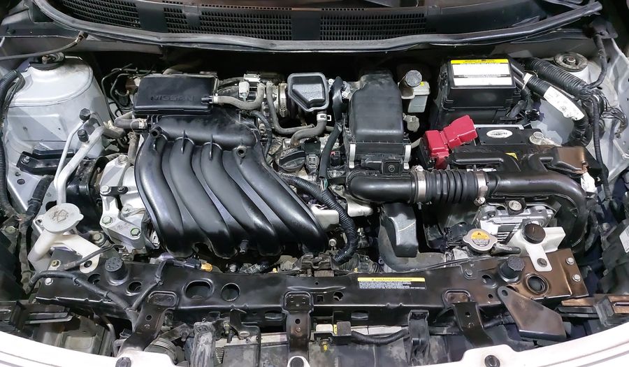 Nissan Versa 1.6 ADVANCE AUTO Sedan 2017