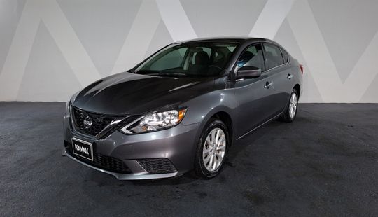 Nissan • Sentra