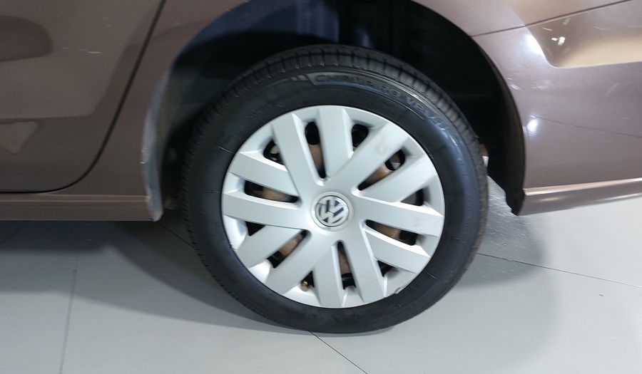 Volkswagen Vento 1.6 STARTLINE TIPTRONIC Sedan 2016