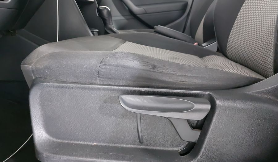 Volkswagen Vento 1.6 STARTLINE TIPTRONIC Sedan 2016