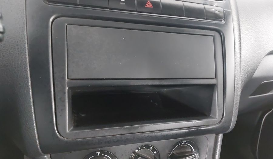 Volkswagen Vento 1.6 STARTLINE TIPTRONIC Sedan 2016