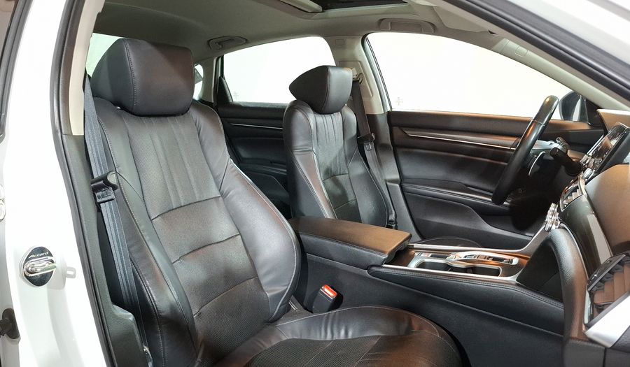 Honda Accord 2.0 TOURING AUTO Sedan 2018