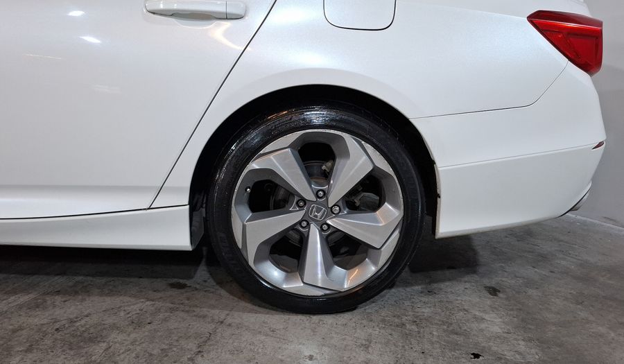 Honda Accord 2.0 TOURING AUTO Sedan 2018