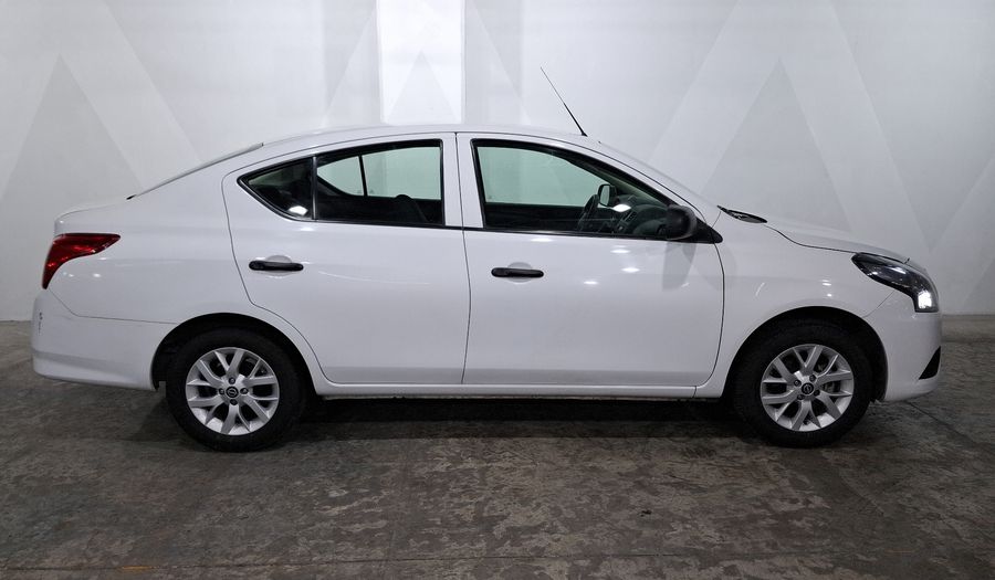 Nissan V-drive 1.6 V-DRIVE A/C AUDIO Sedan 2023