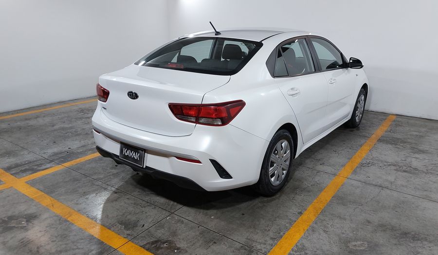 Kia Rio 1.6 L AUTO Sedan 2021