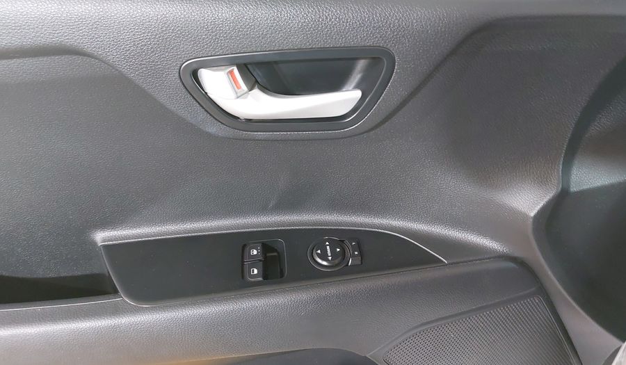 Kia Rio 1.6 L AUTO Sedan 2021