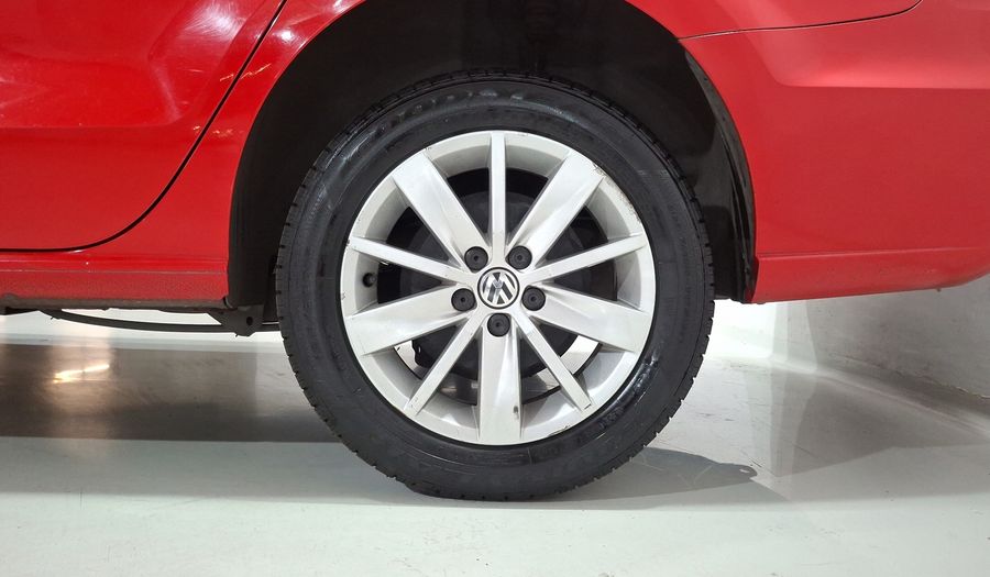 Volkswagen Vento 1.6 COMFORTLINE TIPTRONIC Sedan 2017