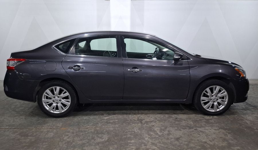 Nissan Sentra 1.8 EXCLUSIVE NAVI CVT Sedan 2016