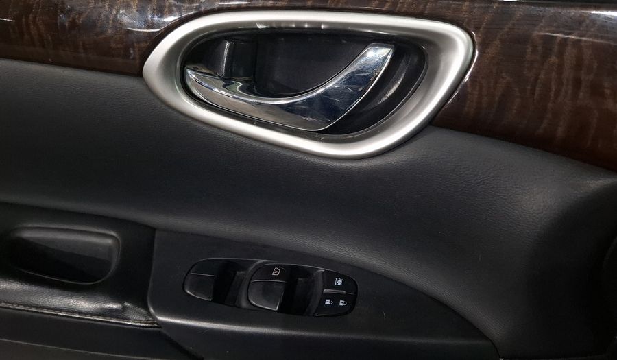 Nissan Sentra 1.8 EXCLUSIVE NAVI CVT Sedan 2016