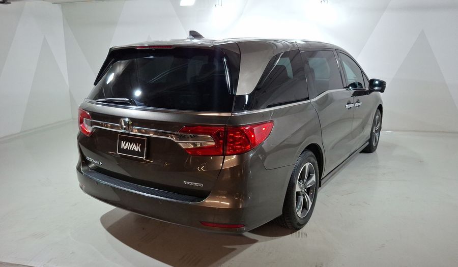 Honda Odyssey 3.5 TOURING AUTO Minivan 2018