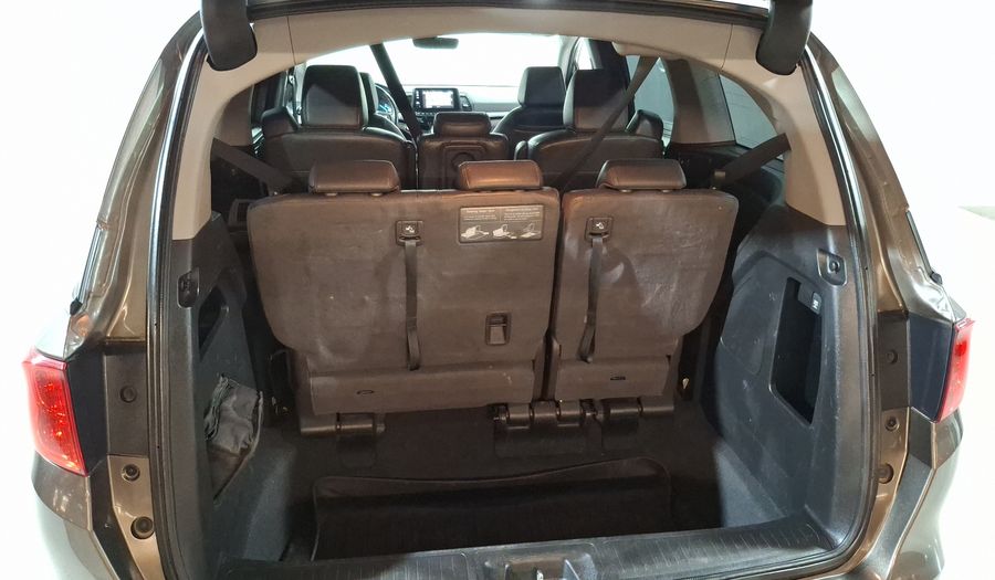 Honda Odyssey 3.5 TOURING AUTO Minivan 2018