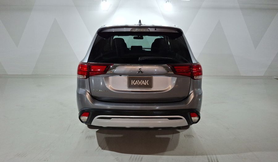 Mitsubishi Outlander 2.4 SE PLUS CVT Suv 2019