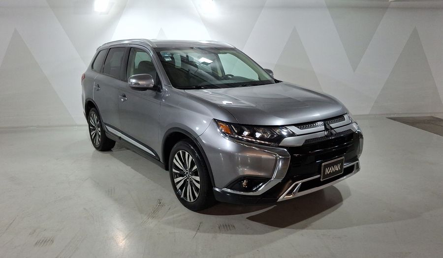 Mitsubishi Outlander 2.4 SE PLUS CVT Suv 2019