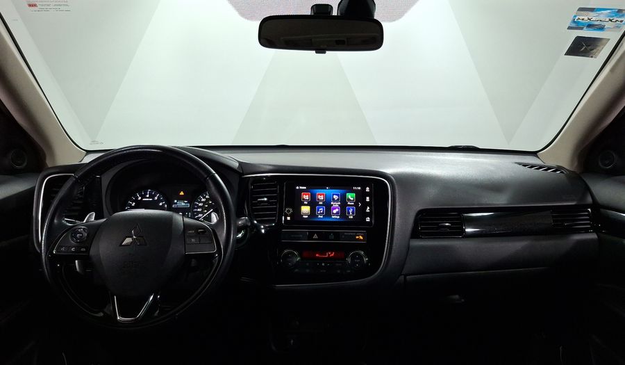 Mitsubishi Outlander 2.4 SE PLUS CVT Suv 2019