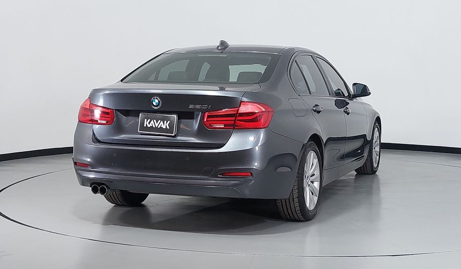 Bmw Serie 3 2.0 320IA Sedan 2016