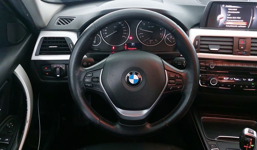 Bmw Serie 3 2.0 320IA Sedan 2016