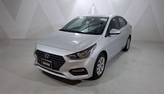 Hyundai • Accent