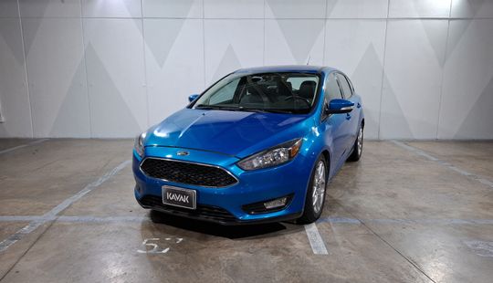 Ford • Focus
