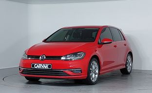 Volkswagen • Golf