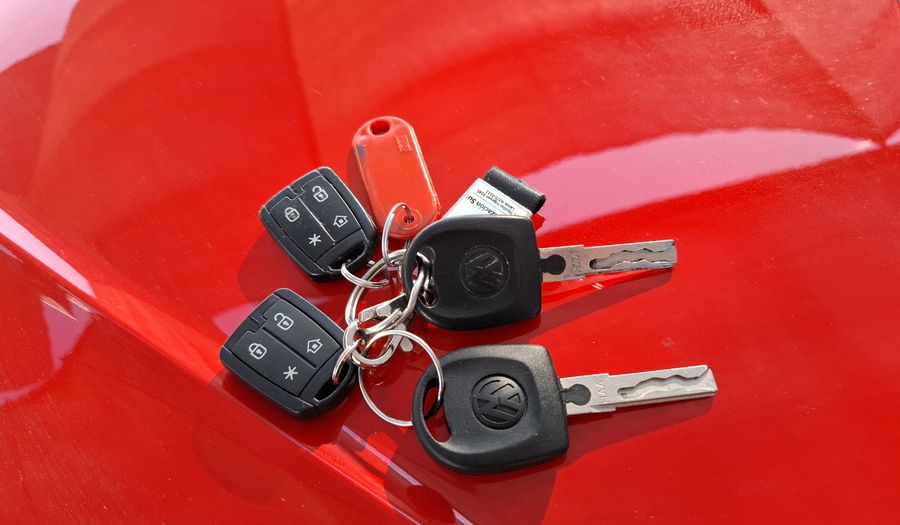 Volkswagen Up 1.0 TAKE UP MY20 Hatchback 2021