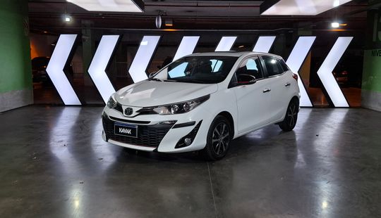 Toyota • Yaris