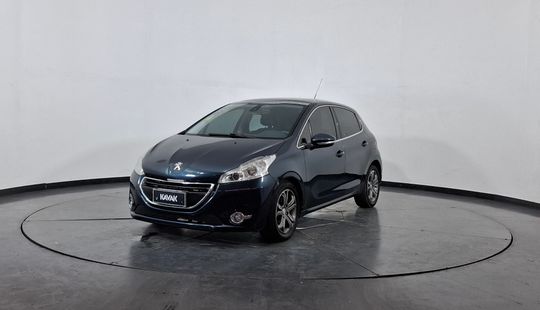 Peugeot • 208