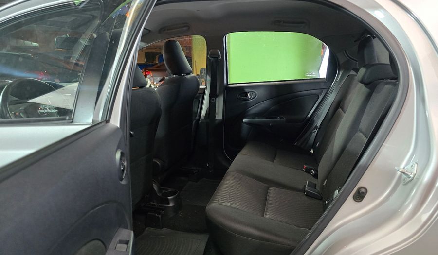 Toyota Etios 1.5 XLS AUTO Hatchback 2022
