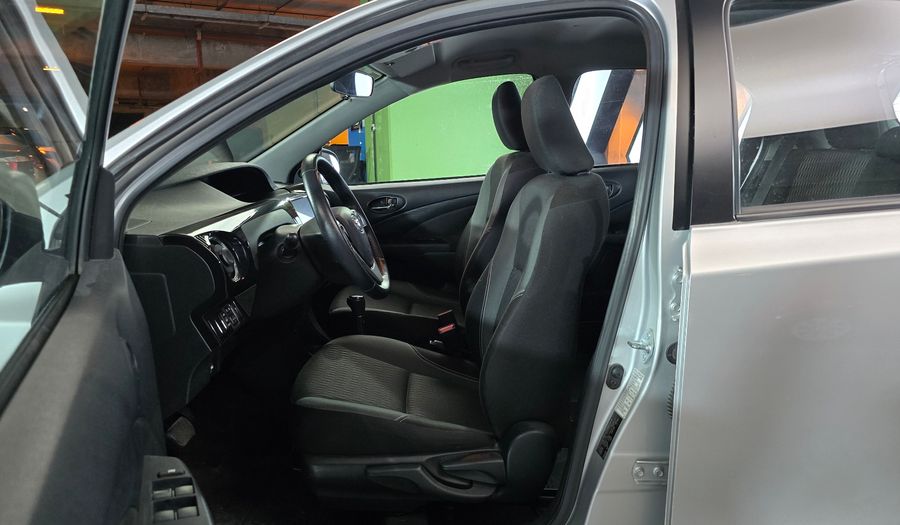 Toyota Etios 1.5 XLS AUTO Hatchback 2022