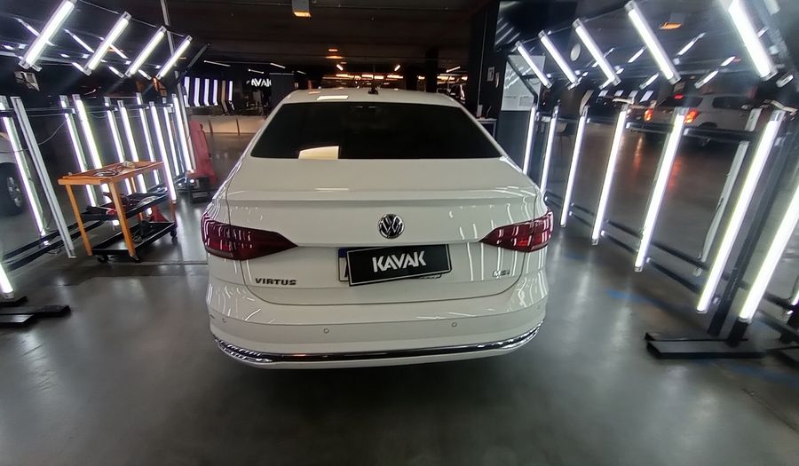 Volkswagen Virtus 1.6 MSI HIGHLINE MY19 Sedan 2020