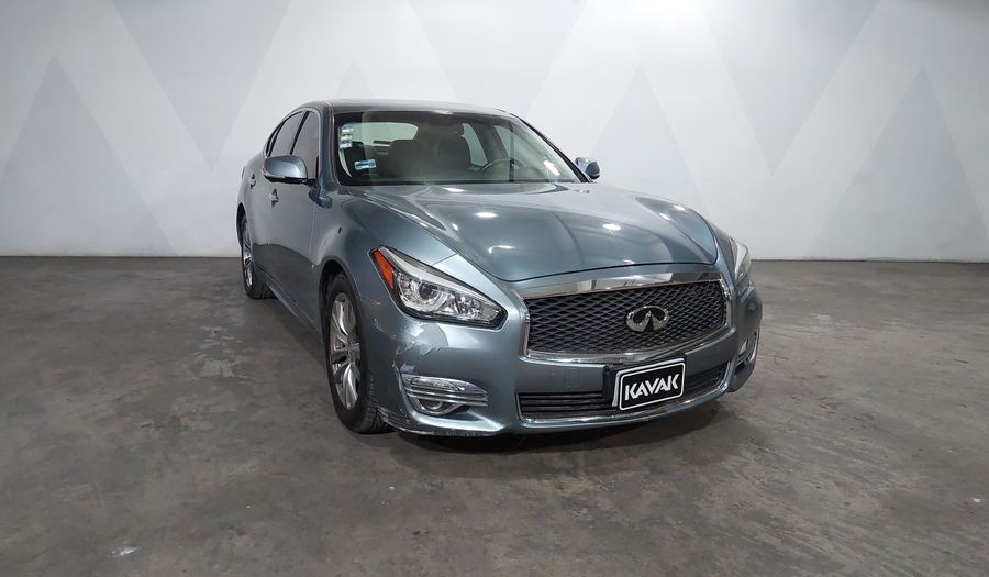 Infiniti Q70 3.7 SEDUCTION AT Sedan 2016