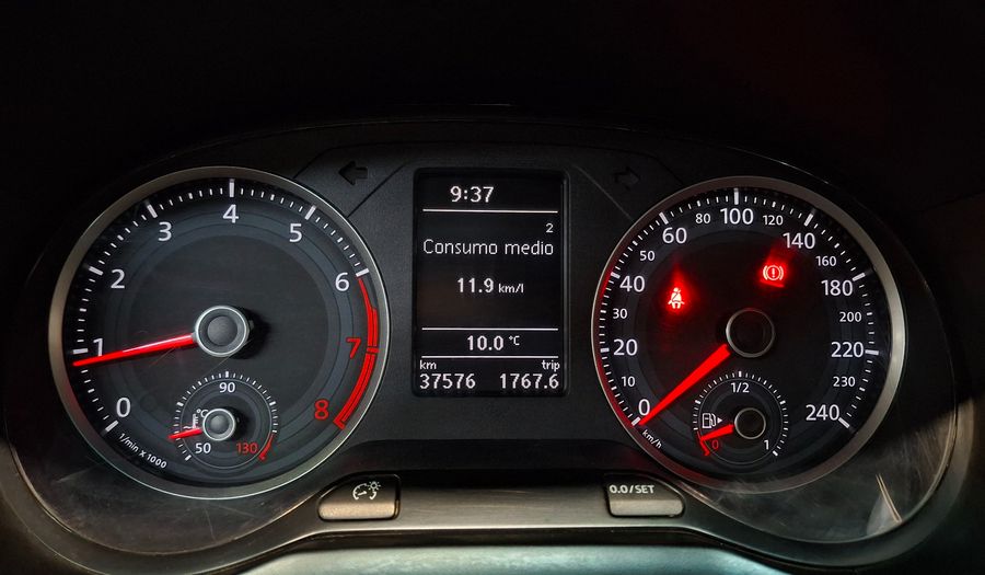 Volkswagen Voyage 1.6 HIGHLINE Sedan 2020
