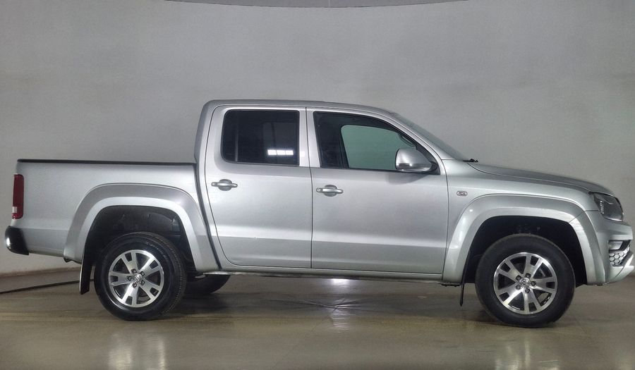 Volkswagen Amarok 2.0 TDI TRENDLINE Pickup 2020