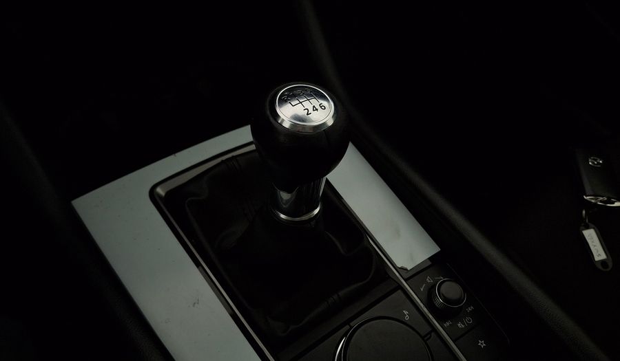 Mazda 3 2.0 SKYACTIV-G V Sedan 2023