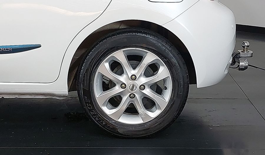 Nissan March SV Hatchback 2016