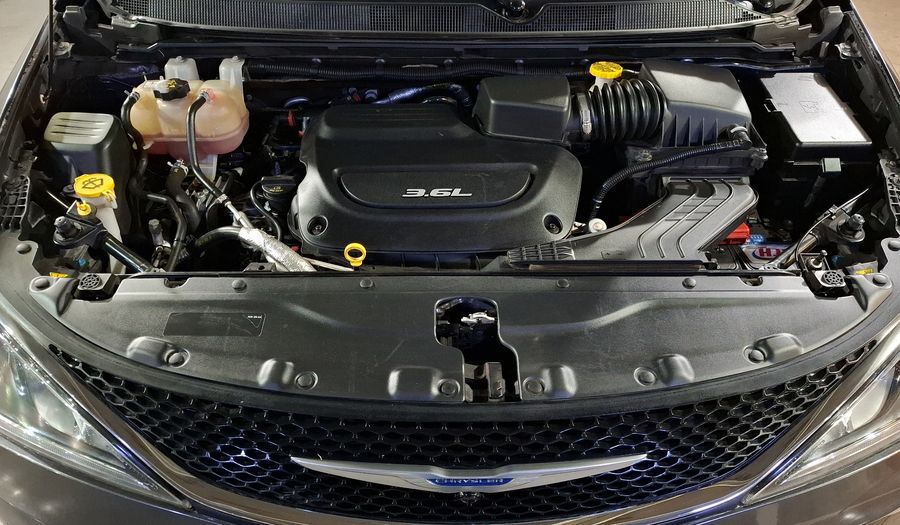 Chrysler Pacifica 3.6 LIMITED PLATINUM AUTO Minivan 2018