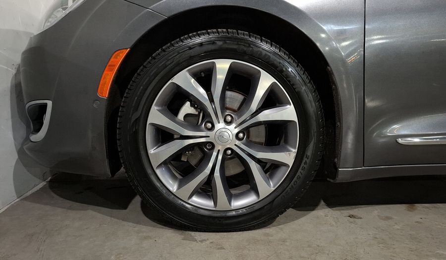Chrysler Pacifica 3.6 LIMITED PLATINUM AUTO Minivan 2018