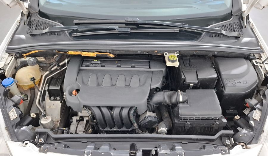 Peugeot 408 2.0 16V ALLURE+ Sedan 2013