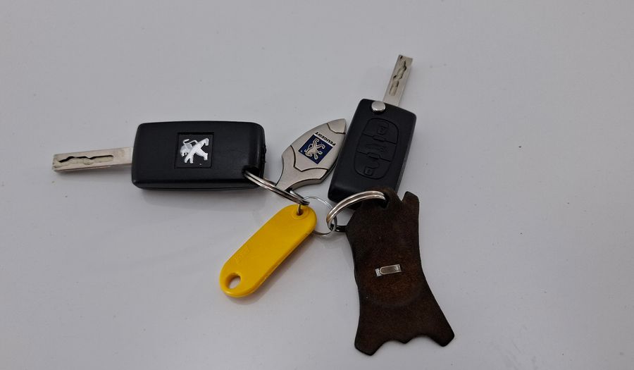 Peugeot 408 2.0 16V ALLURE+ Sedan 2013