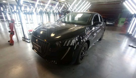 Peugeot • 208