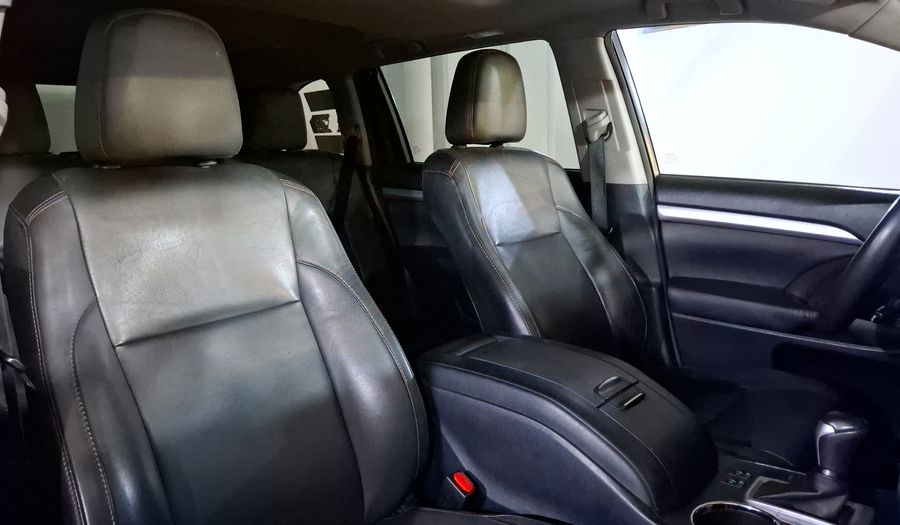 Toyota Highlander 3.5 XLE Suv 2016