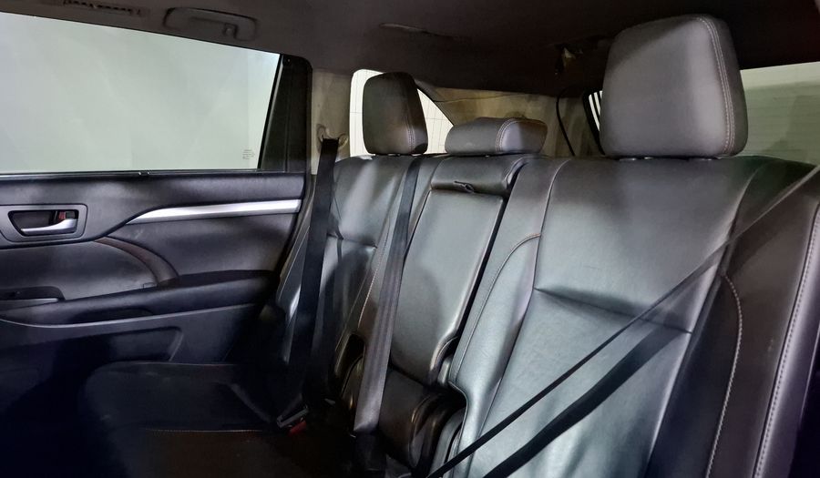 Toyota Highlander 3.5 XLE Suv 2016