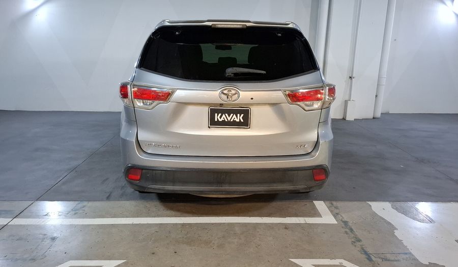 Toyota Highlander 3.5 XLE Suv 2016