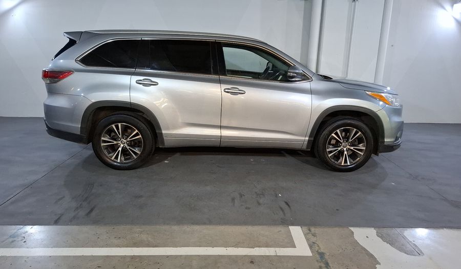 Toyota Highlander 3.5 XLE Suv 2016