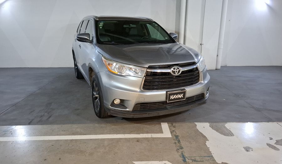 Toyota Highlander 3.5 XLE Suv 2016