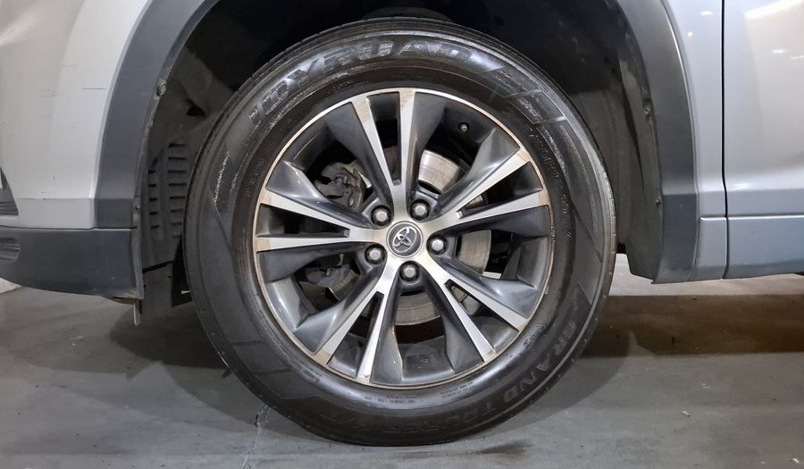 Toyota Highlander 3.5 XLE Suv 2016